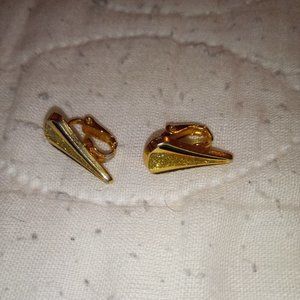 Vintage Clip On Earring Set